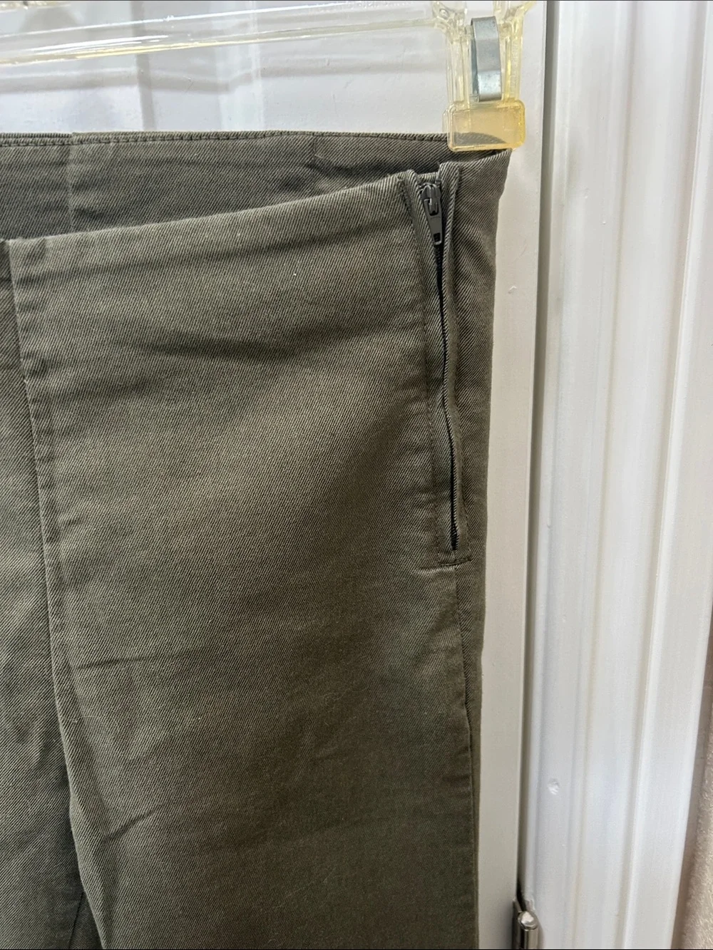Divided Olive Green Ankle-Length Cropped Jeans